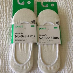 NWT pact No-see-Ums Socks